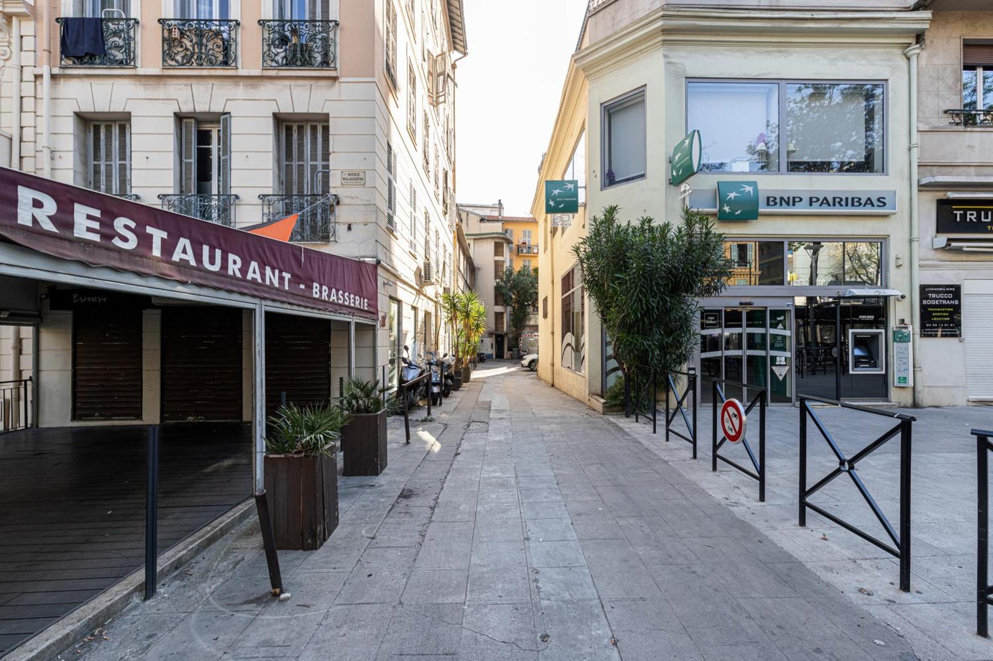 Au Coeur De La Libe - Ac - Central - Pres Tram Et Supermarches - Lit Xxl Nice Bagian luar foto